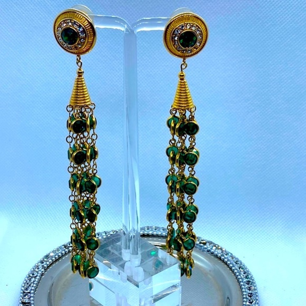Swarovski Elements Drop Earrings - image 1